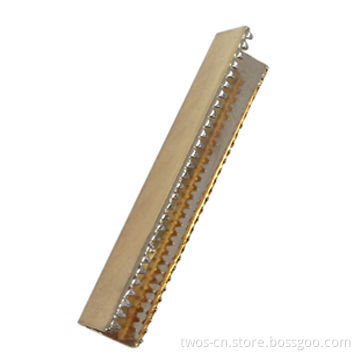 Metal tip for belts